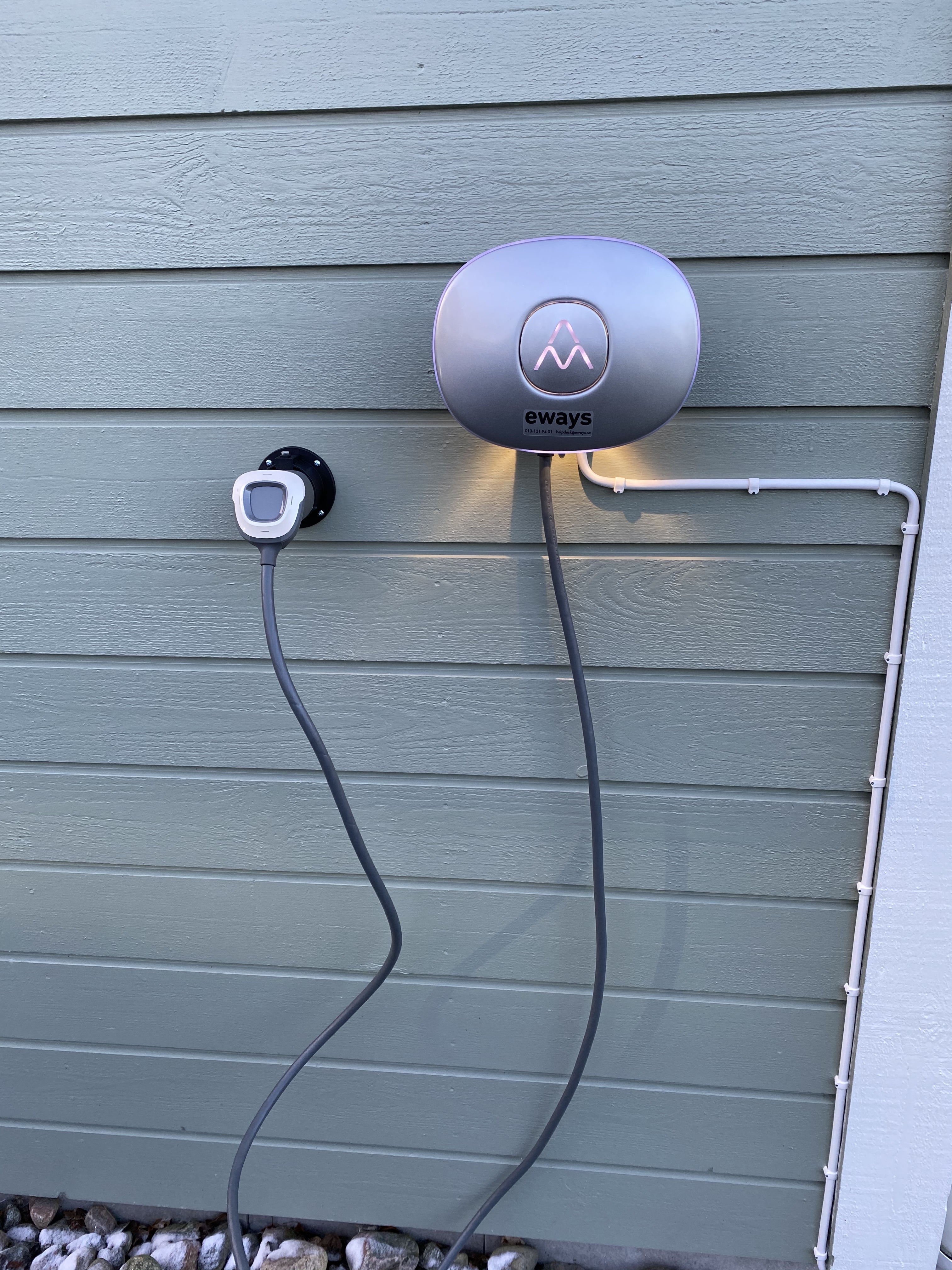 Charge-Amps Halo